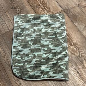 Camouflage Patterned Blanket